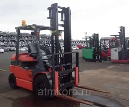 Вилочный погрузчик Toyota FORKLIFT 7FB30 2012 года б/у