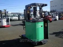 Вилочный погрузчик Toyota FORKLIFT 7FBRK9 2013 года б/у фото 2