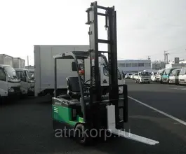 Вилочный погрузчик Toyota FORKLIFT7FBE10 2006 года б/у