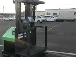Вилочный погрузчик Toyota FORKLIFT 7FBP15 2009 года новый фото 2