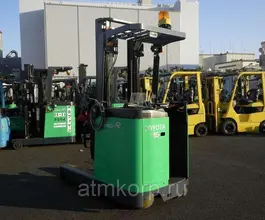 Вилочный погрузчик TOYOTA FORKLIFT 7FBRS15 2013 года б/у фото 2