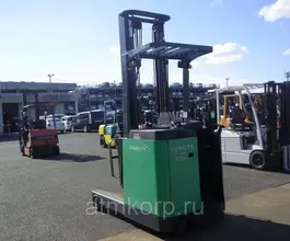 Вилочный погрузчик Toyota FORKLIFT 7FBR18 2010 года б/у фото 2