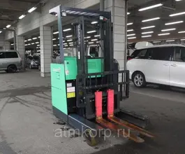 Штабелер Toyota FORKLIFT 7FBR20 2010 года б/у