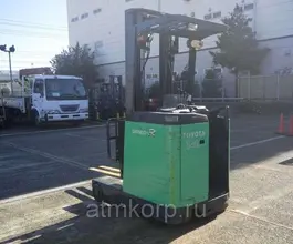 Штабелер Toyota FORKLIFT 7FBR14 2010 года б/у фото 2