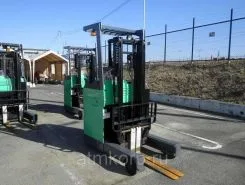 Вилочный погрузчик Toyota FORKLIFT 7FBRK13 2012 года б/у