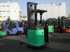 Вилочный погрузчик Toyota FORKLIFT 7FBR15 2011 года б/у фото 2