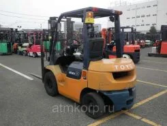 Вилочный погрузчик Toyota FORKLIFT 7FG20 2003 года б/у фото 2