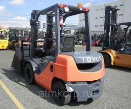 Вилочный погрузчик Toyota FORKLIFT 02-8FG25 2012 года б/у фото 2