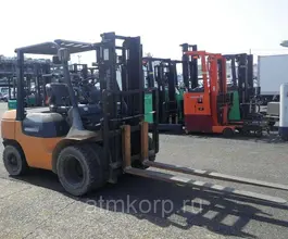 Вилочный погрузчик TOYOTA FORKLIFT 7FG30 2005 года б/у