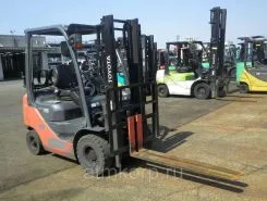 Вилочный погрузчик TOYOTA FORKLIFT 8FG15 2012 года б/у