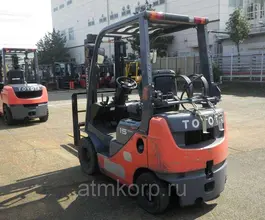 Вилочный погрузчик TOYOTA FORKLIFT 8FG15 2012 года б/у фото 2