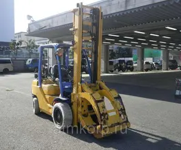 Вилочный погрузчик TOYOTA FORKLIFT 8FG30 2013 года б/у