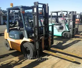 Вилочный погрузчик Toyota FORKLIFT 7FG20 2006 года б/у
