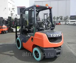 Вилочный погрузчик Toyota FORKLIFT 02-8FG30 2011 года б/у фото 2