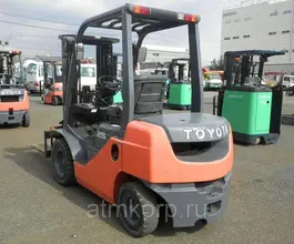 Вилочный погрузчик TOYOTA FORKLIFT 02-8FD25 2012 года б/у фото 2