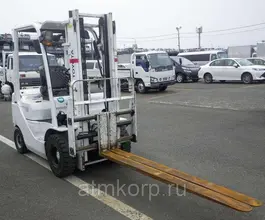 Вилочный погрузчик Toyota FORKLIFT 02-8FD15 2011 года б/у