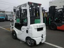Вилочный погрузчик Toyota FORKLIFT 02-8FD15 2011 года б/у фото 2