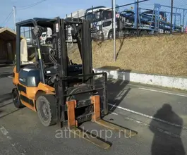 Вилочный погрузчик Toyota FORKLIFT 7FD20 2003 года б/у