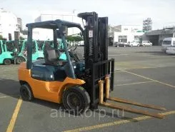 Вилочный погрузчик Toyota FORKLIFT 02-7FD25 2003 года б/у