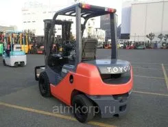 Вилочный погрузчик Toyota FORKLIFT 52-8FD25 2006 года б/у фото 2
