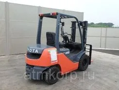Вилочный погрузчик Toyota FORKLIFT 50-8FD25 2013 года б/у фото 2