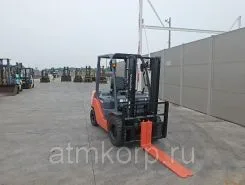 Вилочный погрузчик Toyota FORKLIFT 50-8FD25 2013 года б/у фото 3