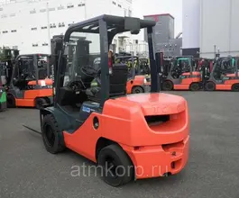Вилочный погрузчик Toyota FORKLIFT 50-8FD30 2012 года б/у фото 2