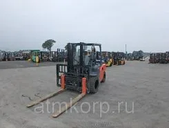 Вилочный погрузчик TOYOTA FORKLIFT 8FD35 2014 года б/у