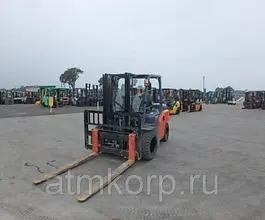 Вилочный погрузчик TOYOTA FORKLIFT 8FD35 2014 года б/у