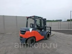 Вилочный погрузчик TOYOTA FORKLIFT 8FD35 2014 года б/у фото 2