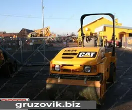 Дорожный каток Caterpillar CB34 XW 2008 года б/у фото 2