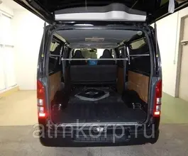 Микроавтобус Toyota HIACE VAN KDH201V 2014 года б/у фото 3