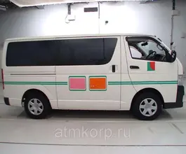 Микроавтобус Toyota HIACE VAN 2012 года б/у фото 3
