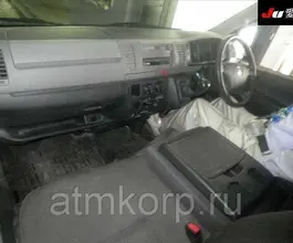Микроавтобус Toyota HIACE VAN KDH206V 2013 года б/у фото 3