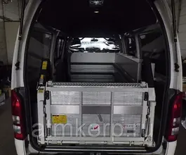 Микроавтобус Toyota HIACE VAN TRH200K 2011 года б/у
