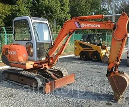 Экскаватор Hitachi EX30 1991 года б/у фото 3