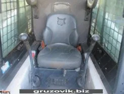 Фронтальный погрузчик Bobcat S130 2008 года б/у фото 4