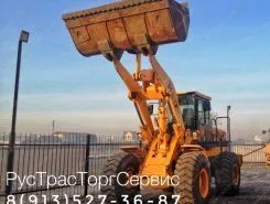 Фронтальный погрузчик Hyundai SL765 2014 года б/у