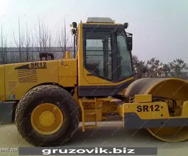 Дорожный каток Shantui SR12 2013 года б/у