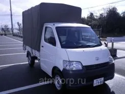 Тентованный грузовик Тентованный грузовик  Toyota 2013 года б/у