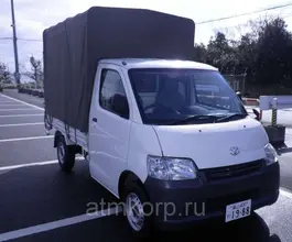 Тентованный грузовик Тентованный грузовик  Toyota 2013 года б/у