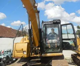 Экскаватор Caterpillar 311C 2007 года б/у