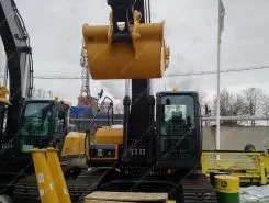 Экскаватор John Deere E230LC 2018 года б/у фото 2
