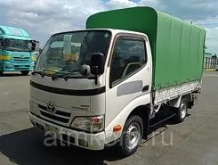 Тентованный грузовик Тентованный грузовик  Toyota 2011 года б/у