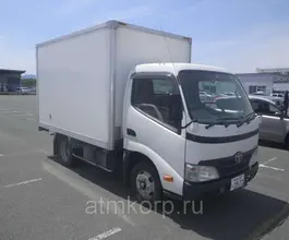 Изотермический фургон TOYOTA TOYOACE XZU304 2011 года б/у