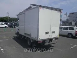 Изотермический фургон TOYOTA TOYOACE XZU304 2011 года б/у фото 2