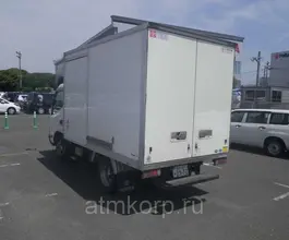 Изотермический фургон TOYOTA TOYOACE XZU304 2011 года б/у фото 2