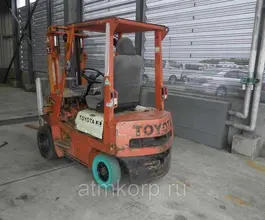 Вилочный погрузчик Toyota FORKLIFT 3FD15 1984 года б/у фото 2