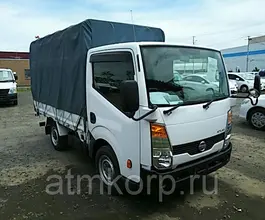 Тентованный грузовик Тентованный грузовик  Nissan 2012 года б/у