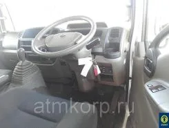 Тентованный грузовик Тентованный грузовик  Nissan 2010 года б/у фото 5